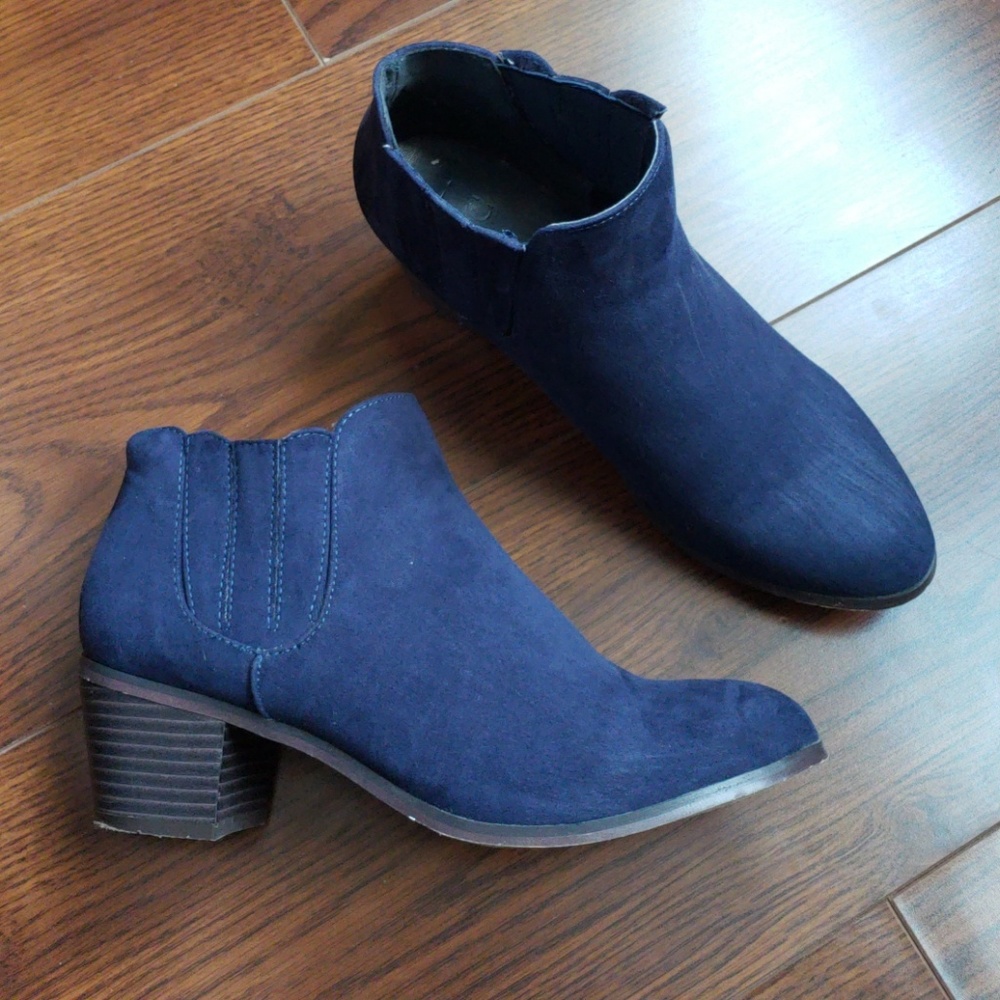 NY & Co Blue Booties